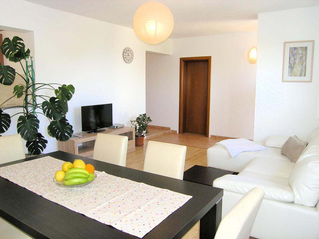 Apartments Dagmar Krk Town Zewnętrze zdjęcie